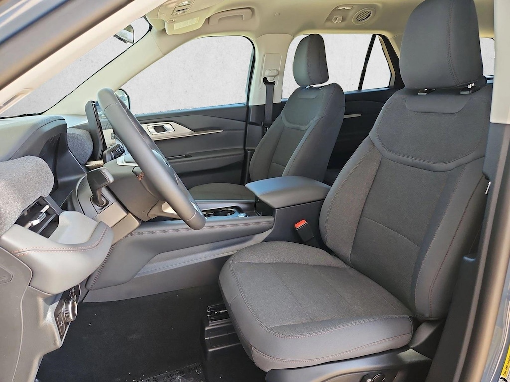 New 2026 Ford Explorer Active w/200A Pkg SUV