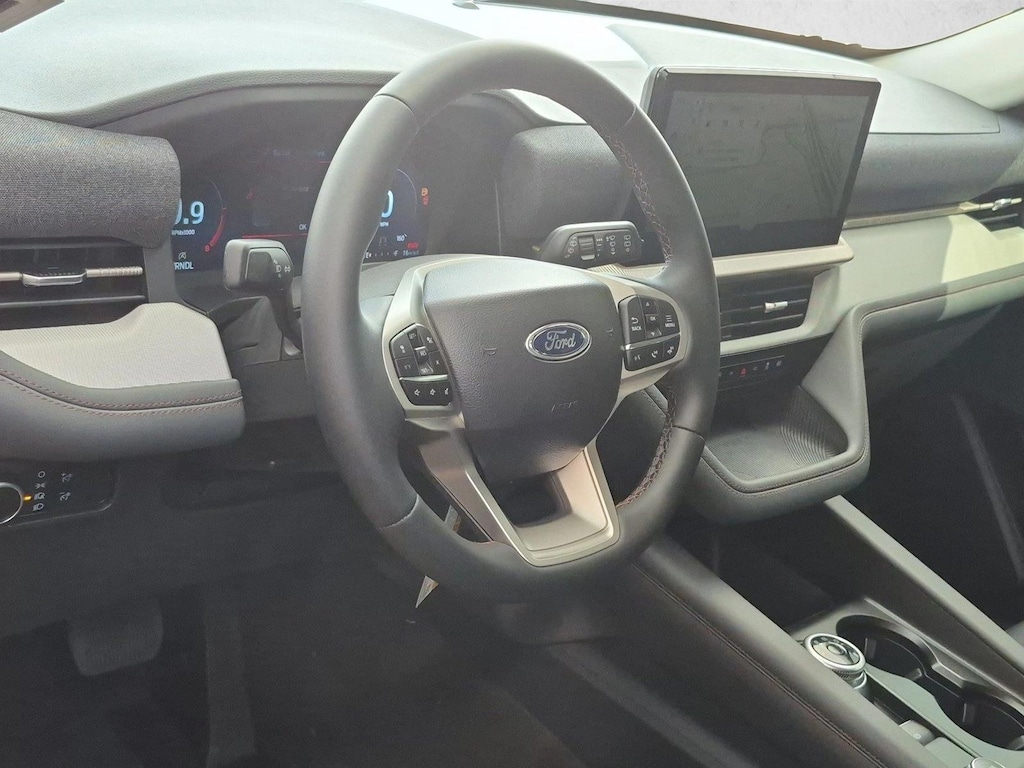 New 2026 Ford Explorer Active w/200A Pkg SUV