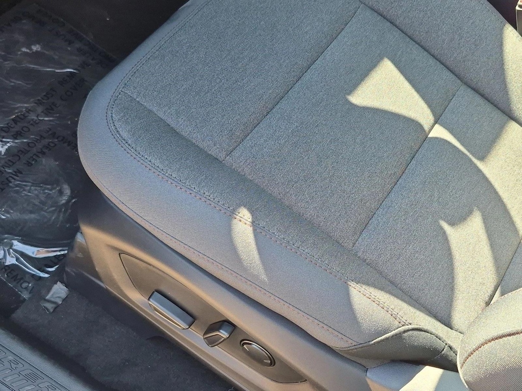 New 2027 Ford Explorer Active w/200A Pkg SUV