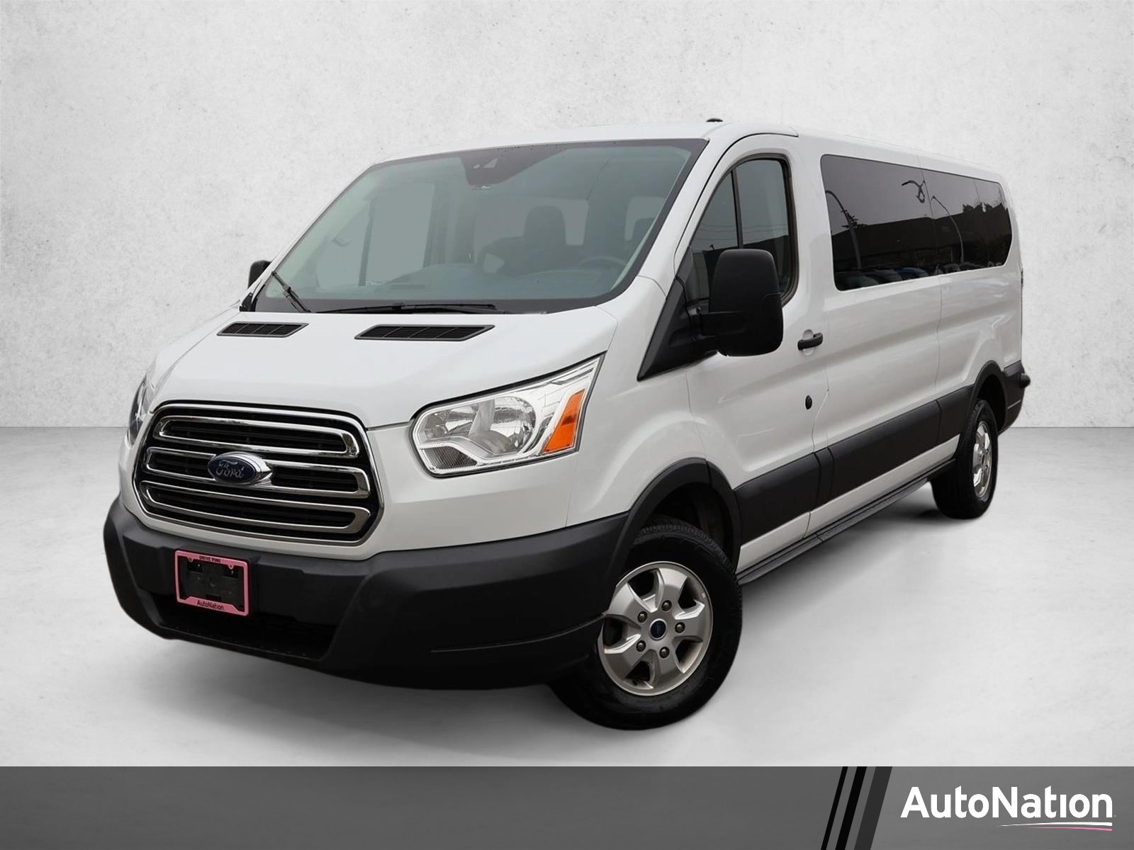 2018 Ford Transit Wagon XLT