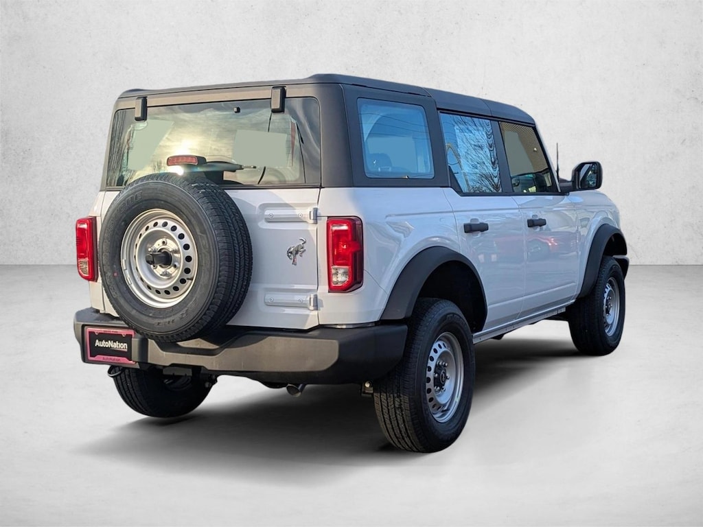 New 2025 Ford Bronco Base SUV