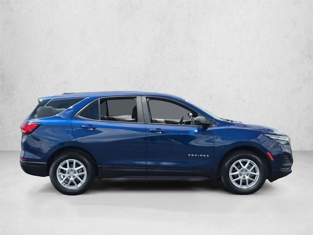 Used 2023 Chevrolet Equinox LS SUV