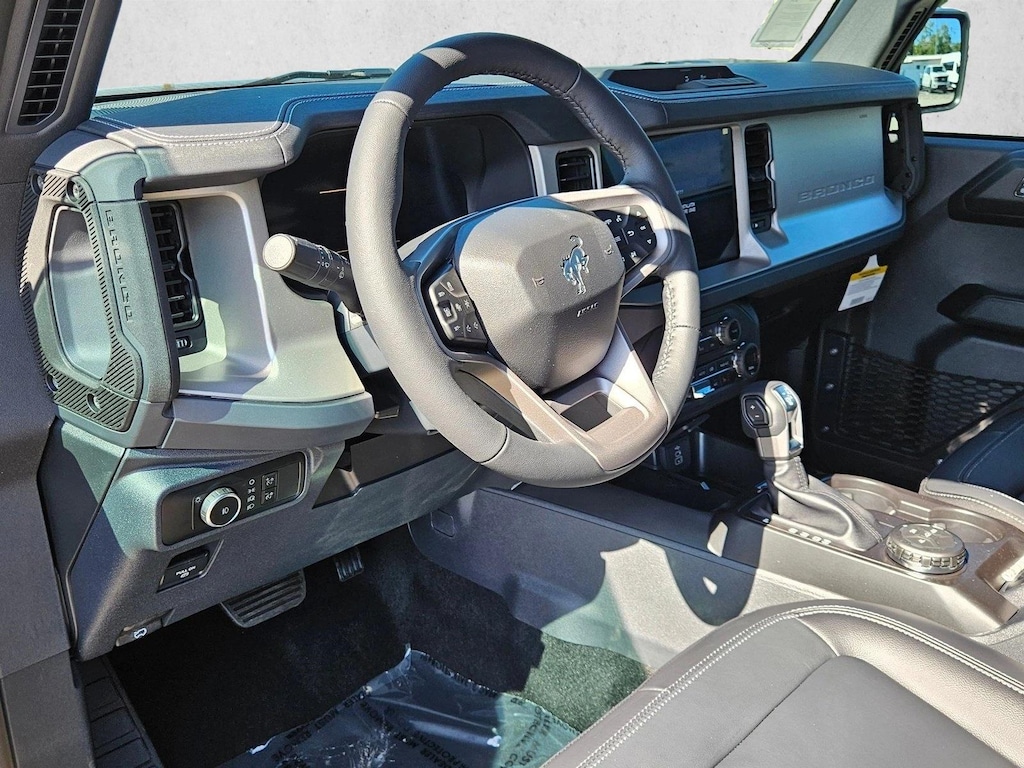 New 2026 Ford Bronco Outer Banks SUV