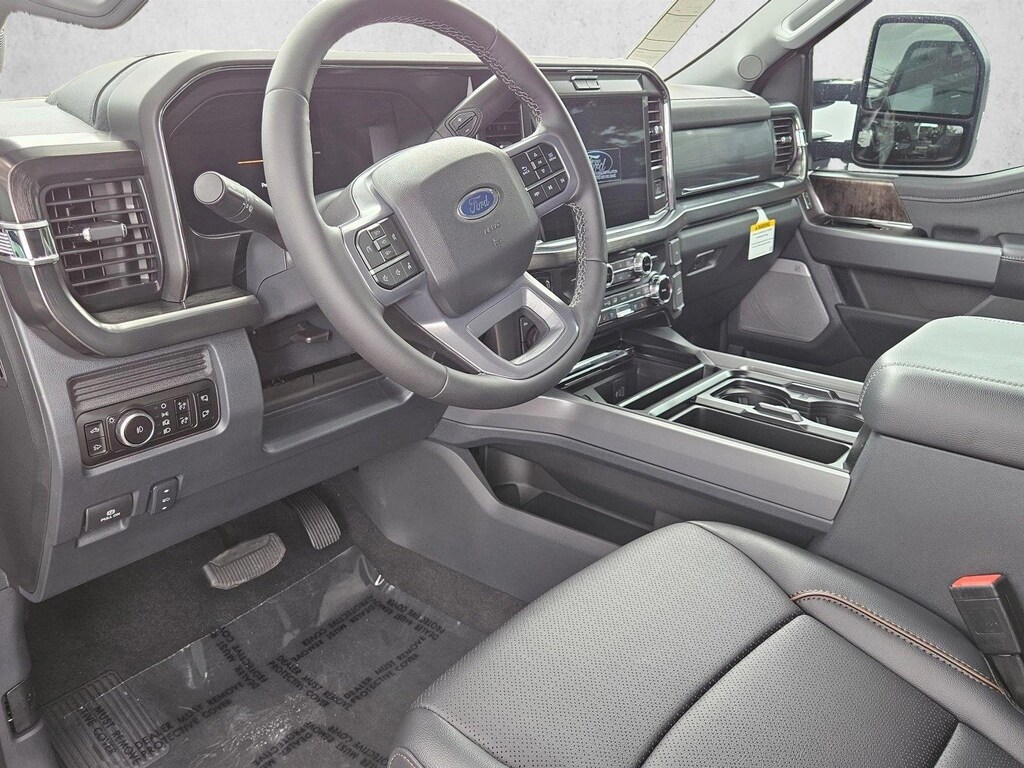 New 2026 Ford F-350 LARIAT Truck Crew Cab