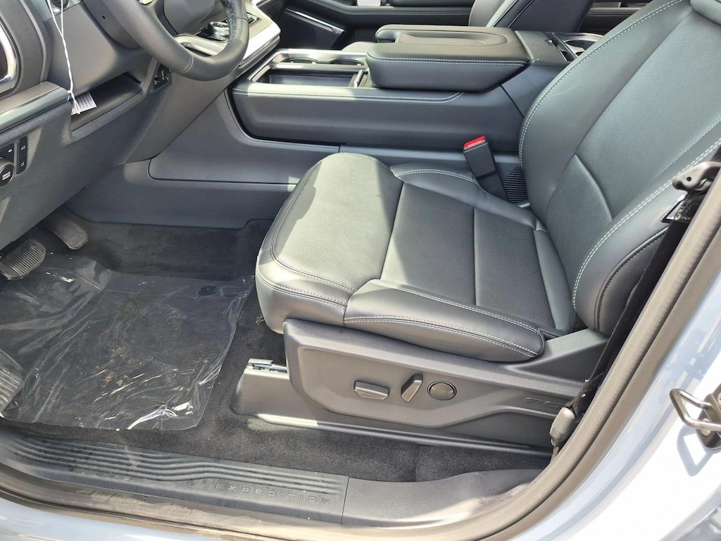 New 2027 Ford Expedition Platinum SUV