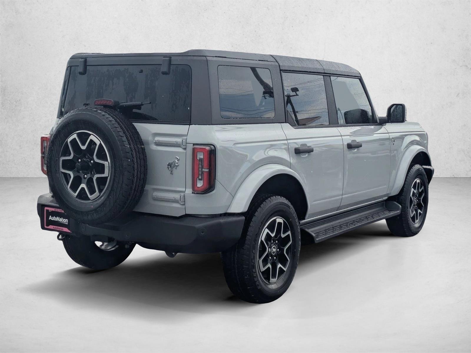 New 2026 Ford Bronco Outer Banks SUV