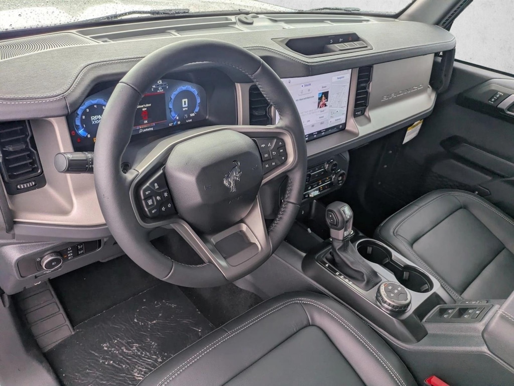 New 2026 Ford Bronco Outer Banks SUV