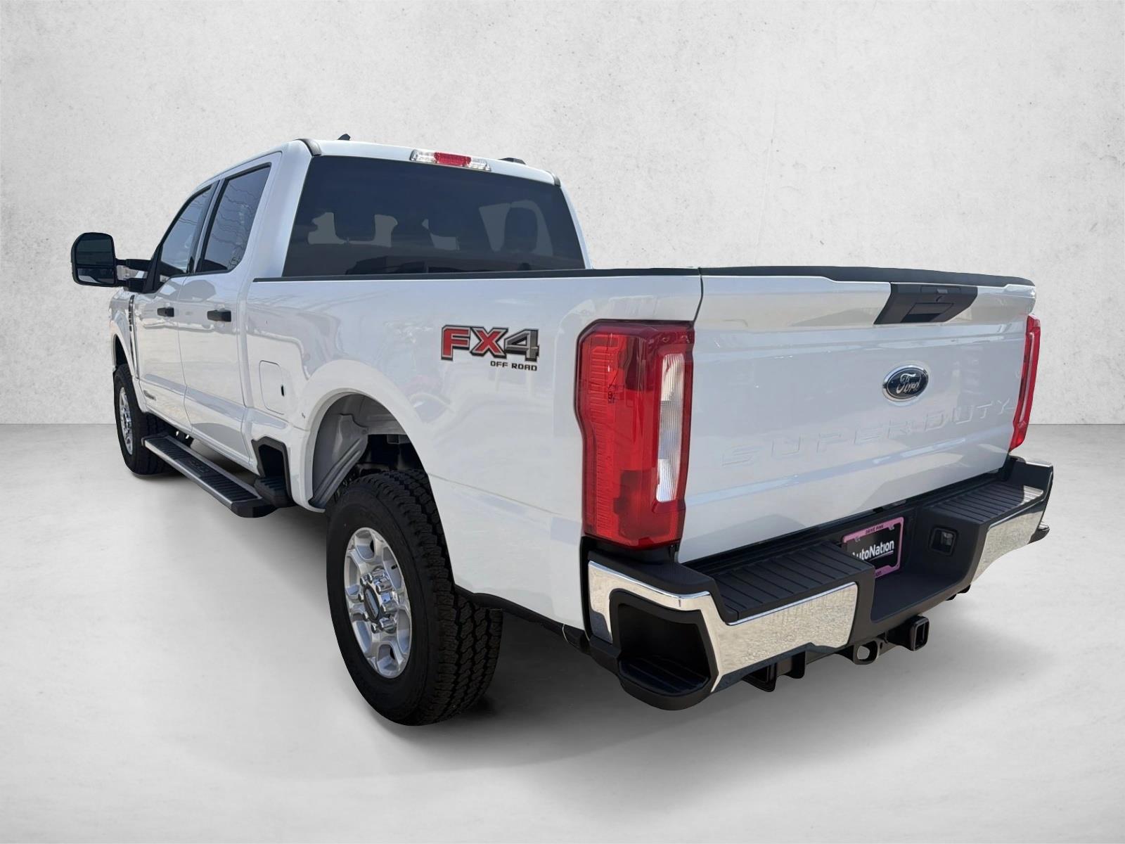 New 2026 Ford F-250 XLT Truck Crew Cab
