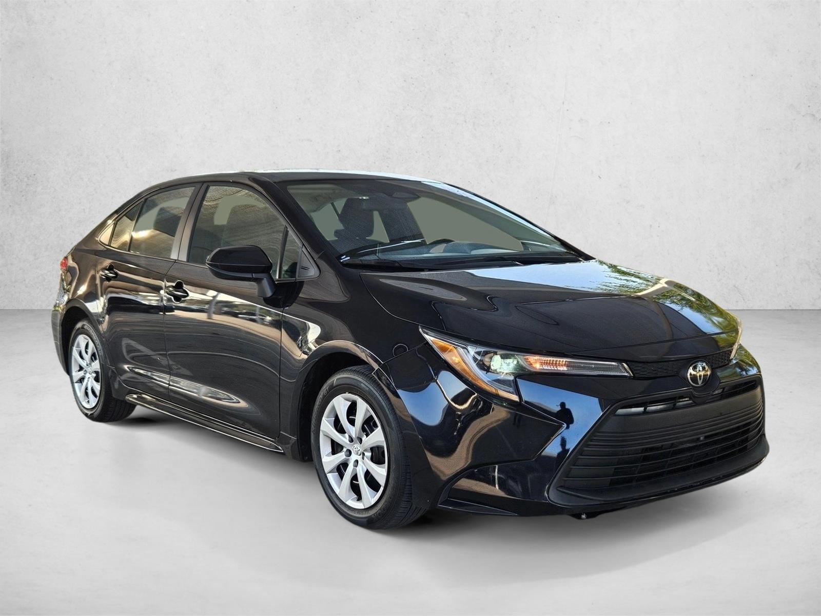Used 2025 Toyota Corolla LE Sedan