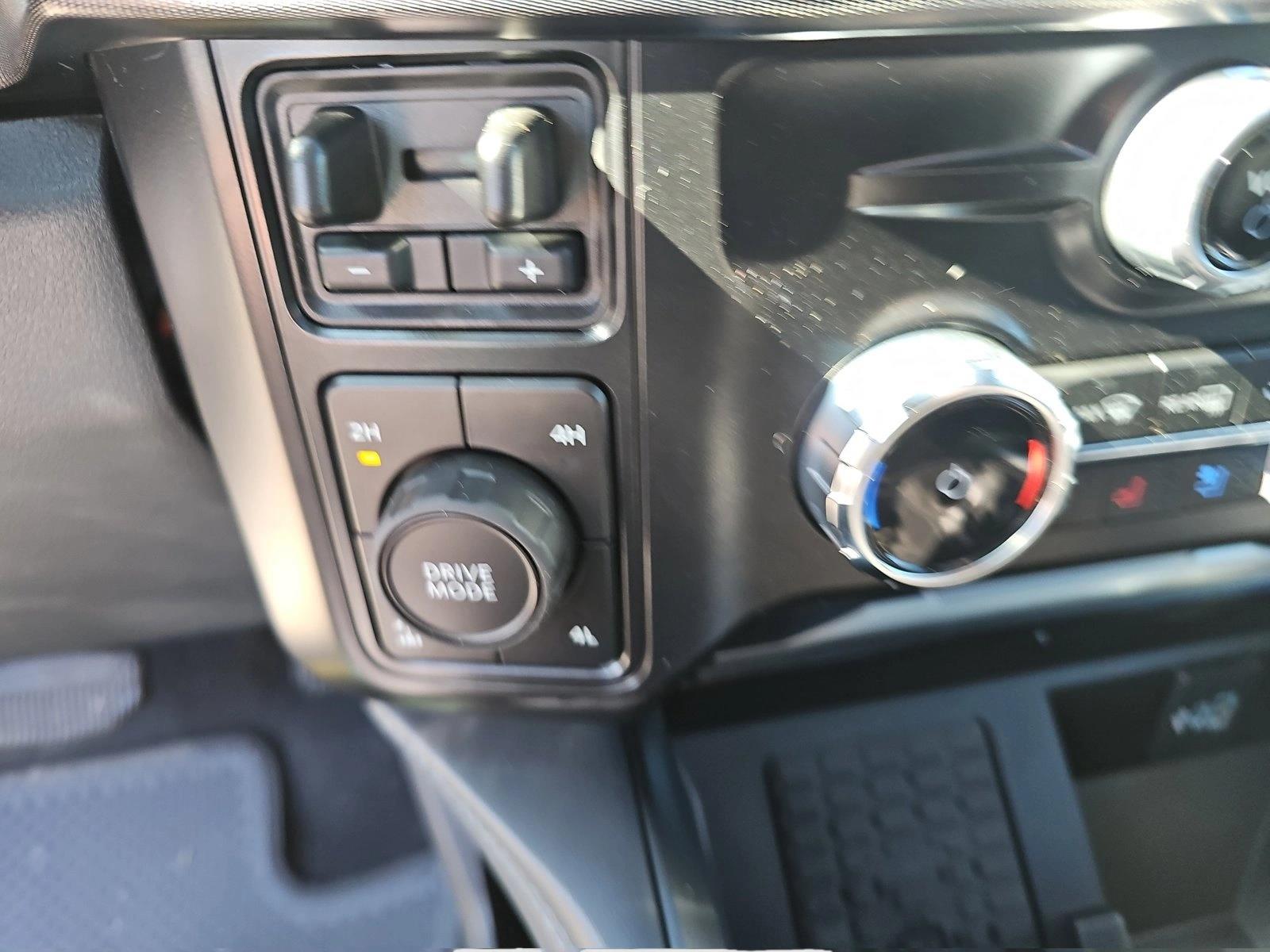 2026 Ford F-250 Super Duty Platinum - Photo 21