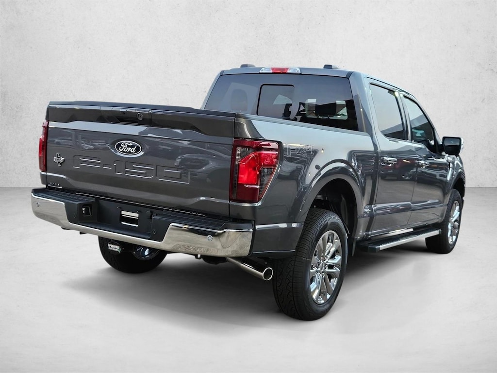 New 2026 Ford F-150 XLT Truck SuperCrew Cab