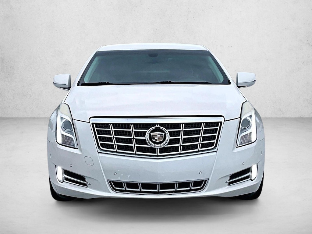 Used 2014 CADILLAC XTS Luxury Sedan