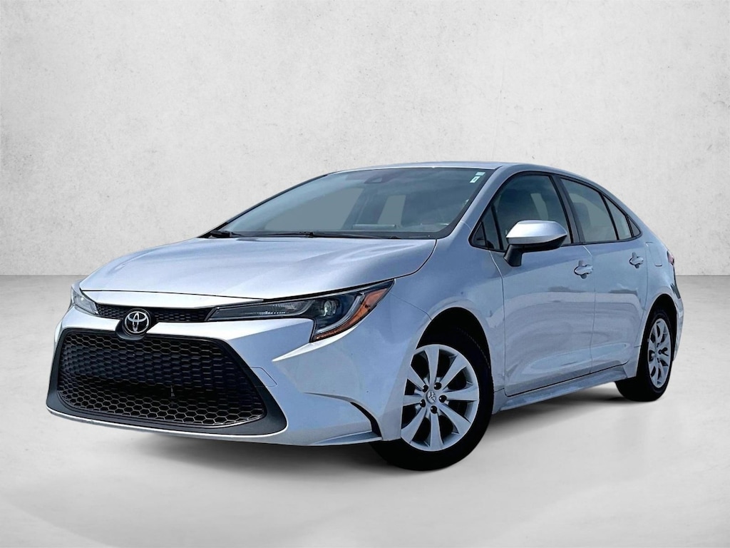 Used 2021 Toyota Corolla LE Sedan