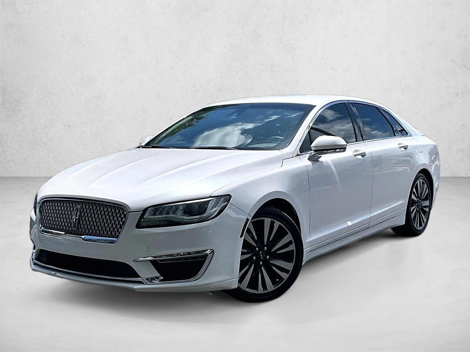 2017 Lincoln MKZ