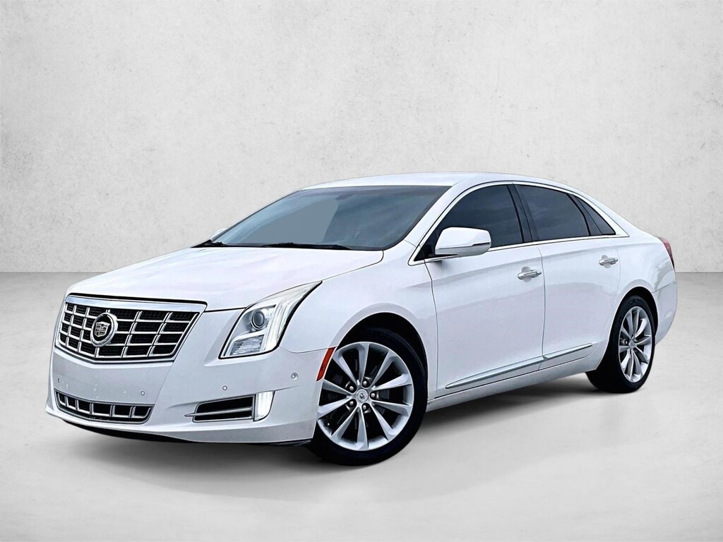 Used 2014 CADILLAC XTS Luxury Sedan