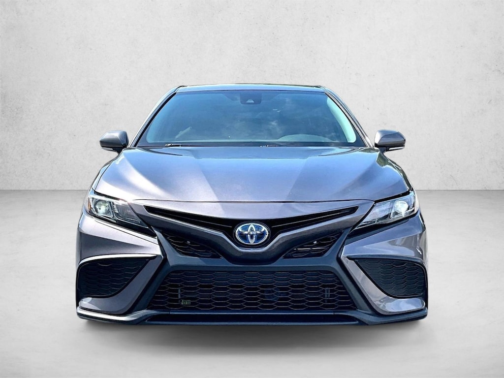Used 2024 Toyota Camry Hybrid Hybrid SE Sedan
