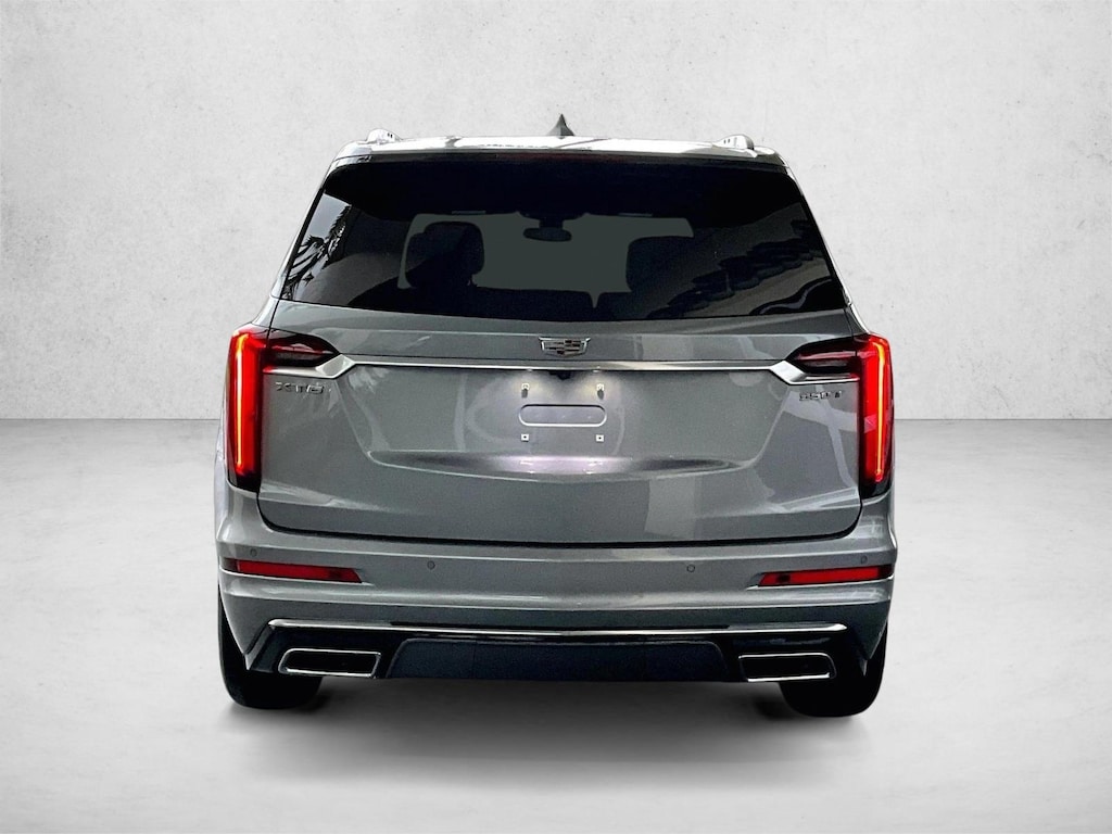 Used 2025 CADILLAC XT6 FWD Luxury SUV