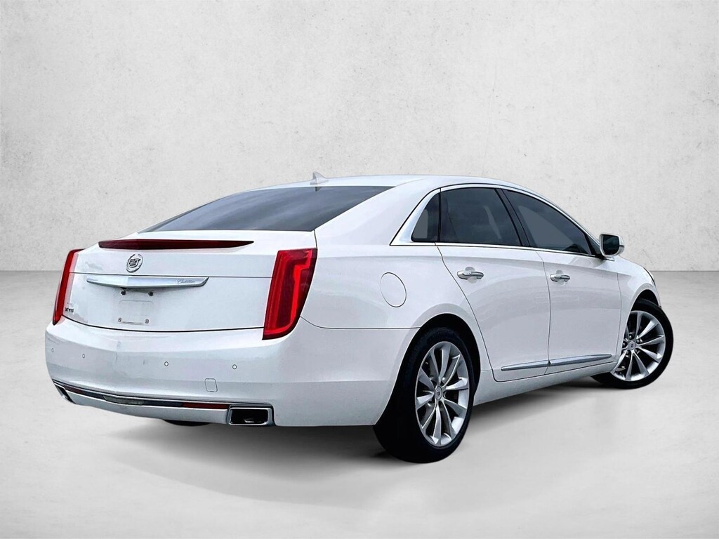 Used 2014 CADILLAC XTS Luxury Sedan