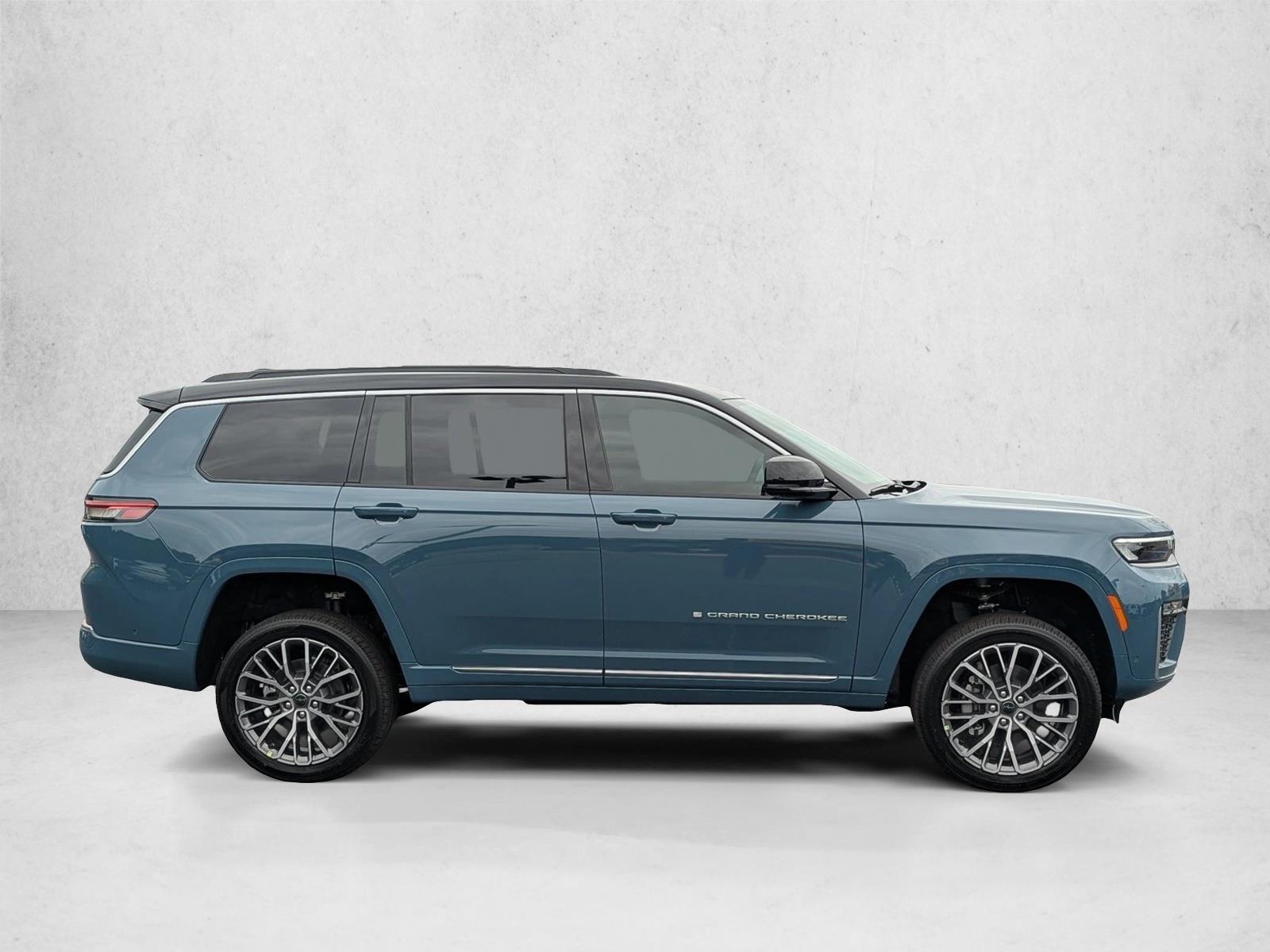 New 2027 Jeep Grand Cherokee Summit SUV