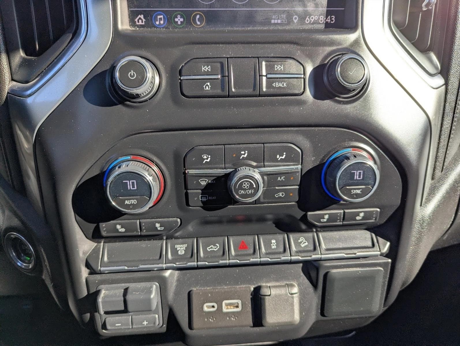 Photo 19