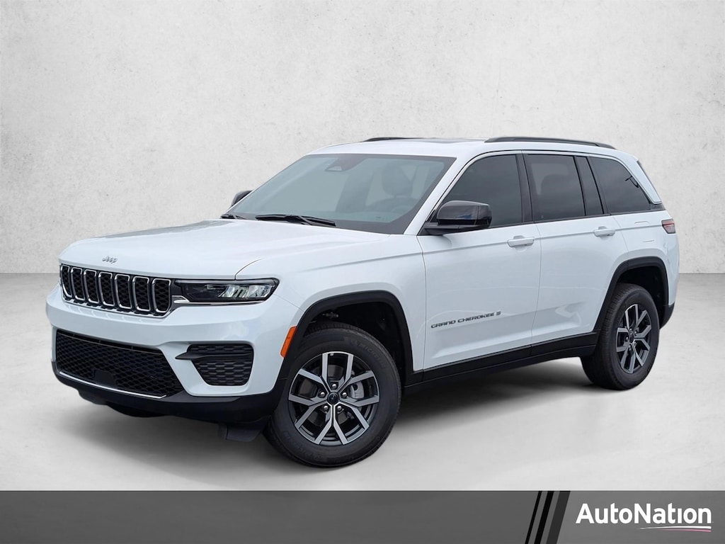 New 2027 Jeep Grand Cherokee Laredo X SUV