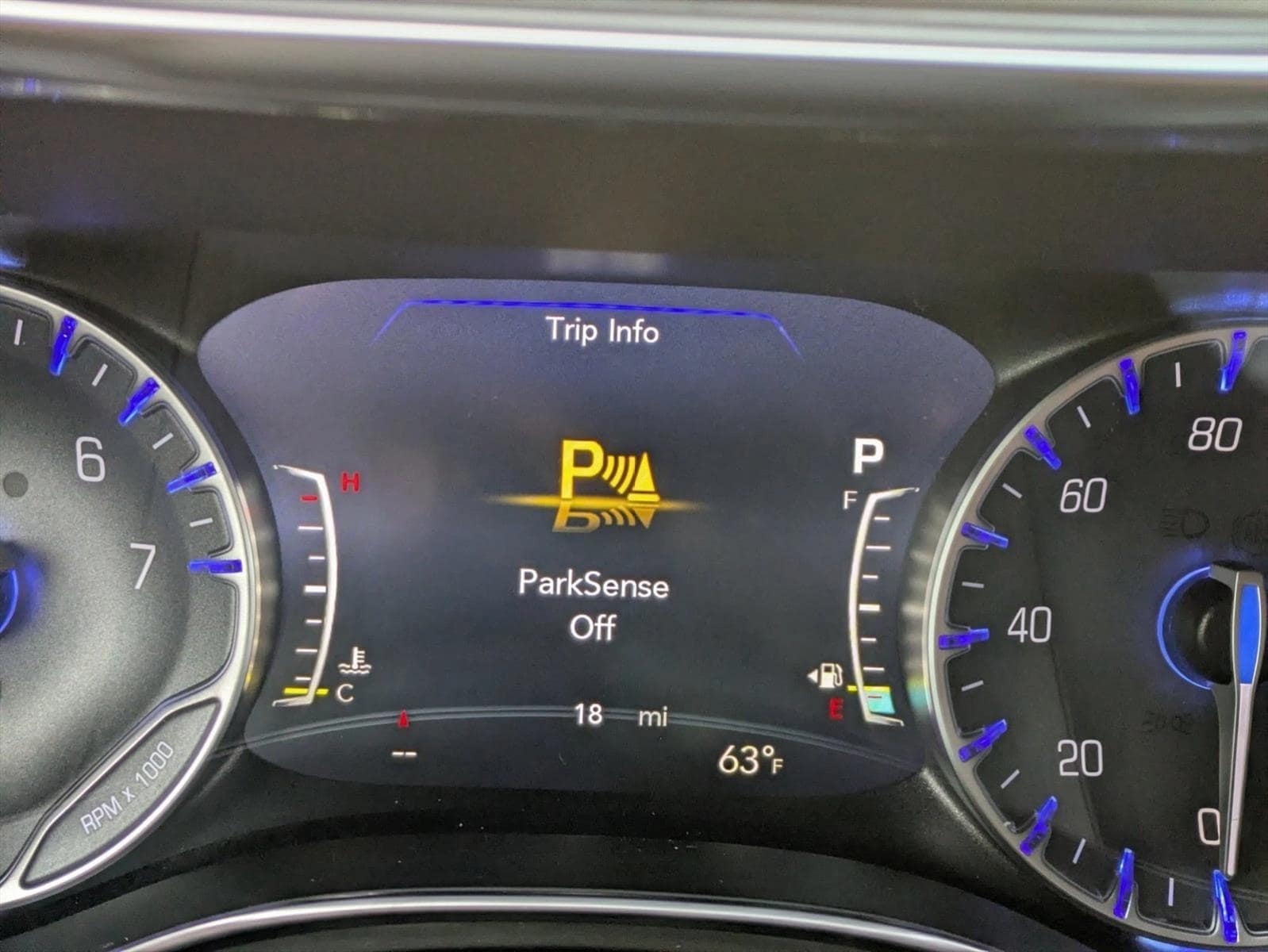 2026 Chrysler Pacifica Pinnacle - Photo 12