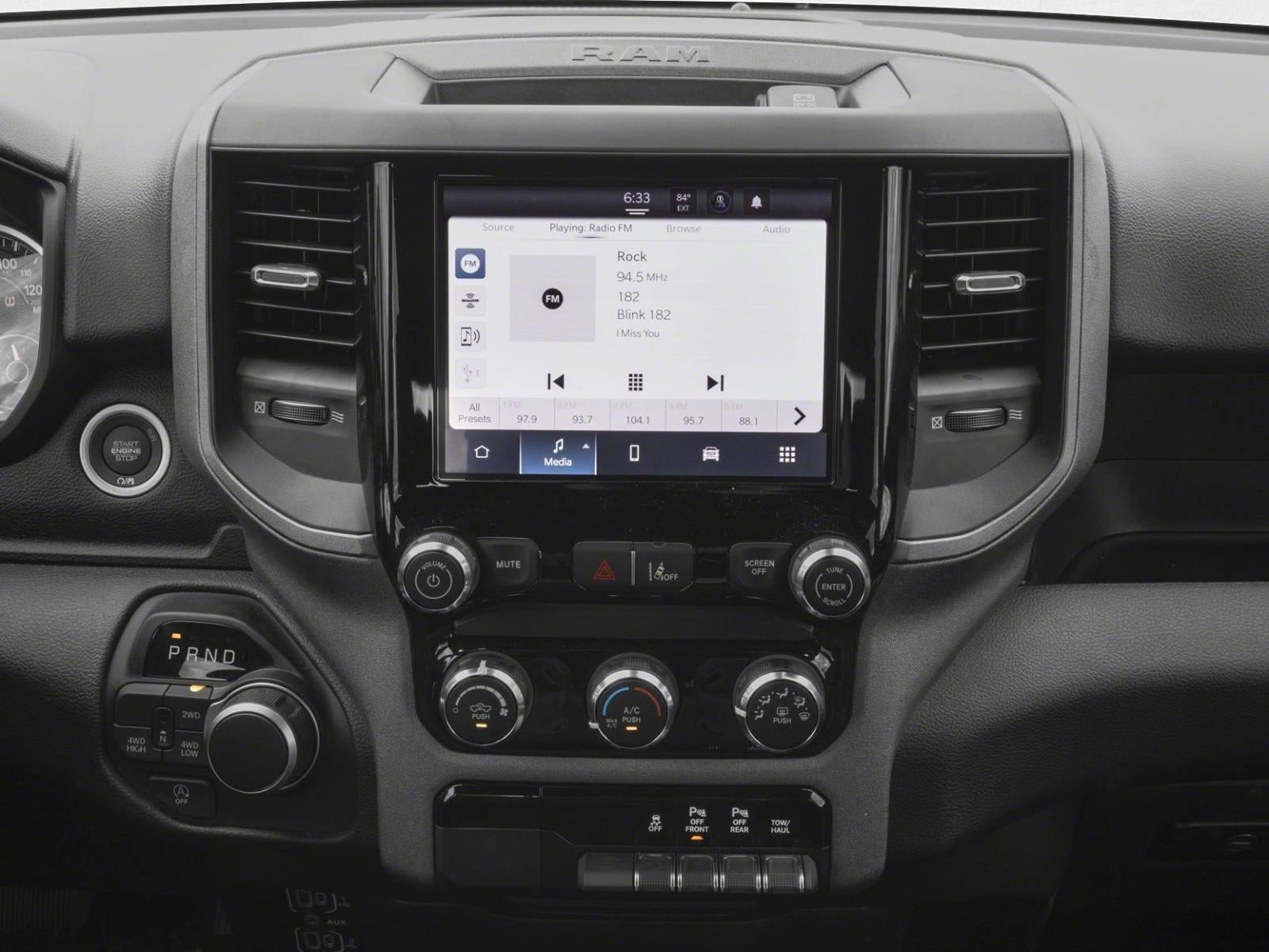 2026 RAM 1500 Express - Photo 7