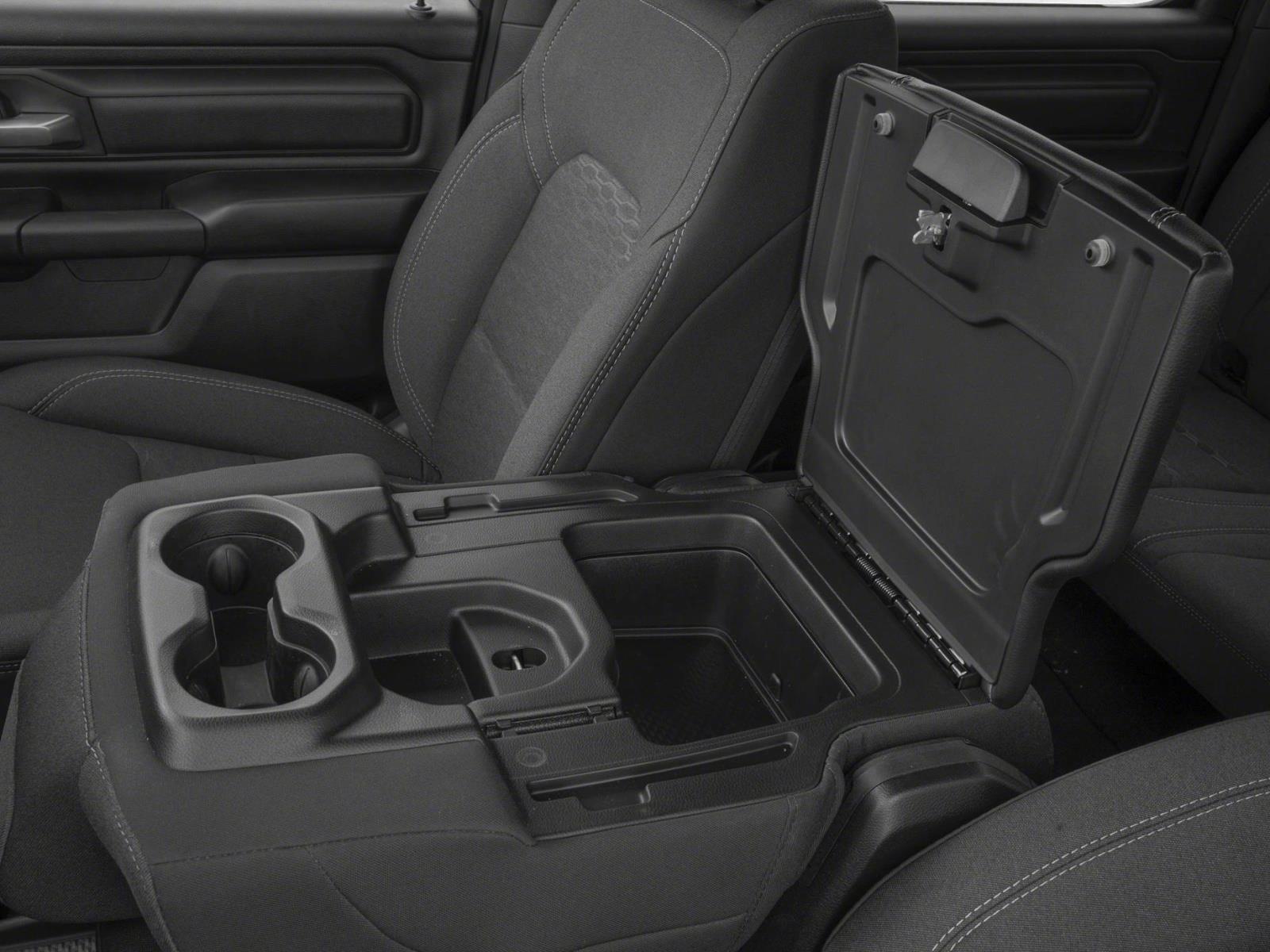 2026 RAM 1500 Express - Photo 10