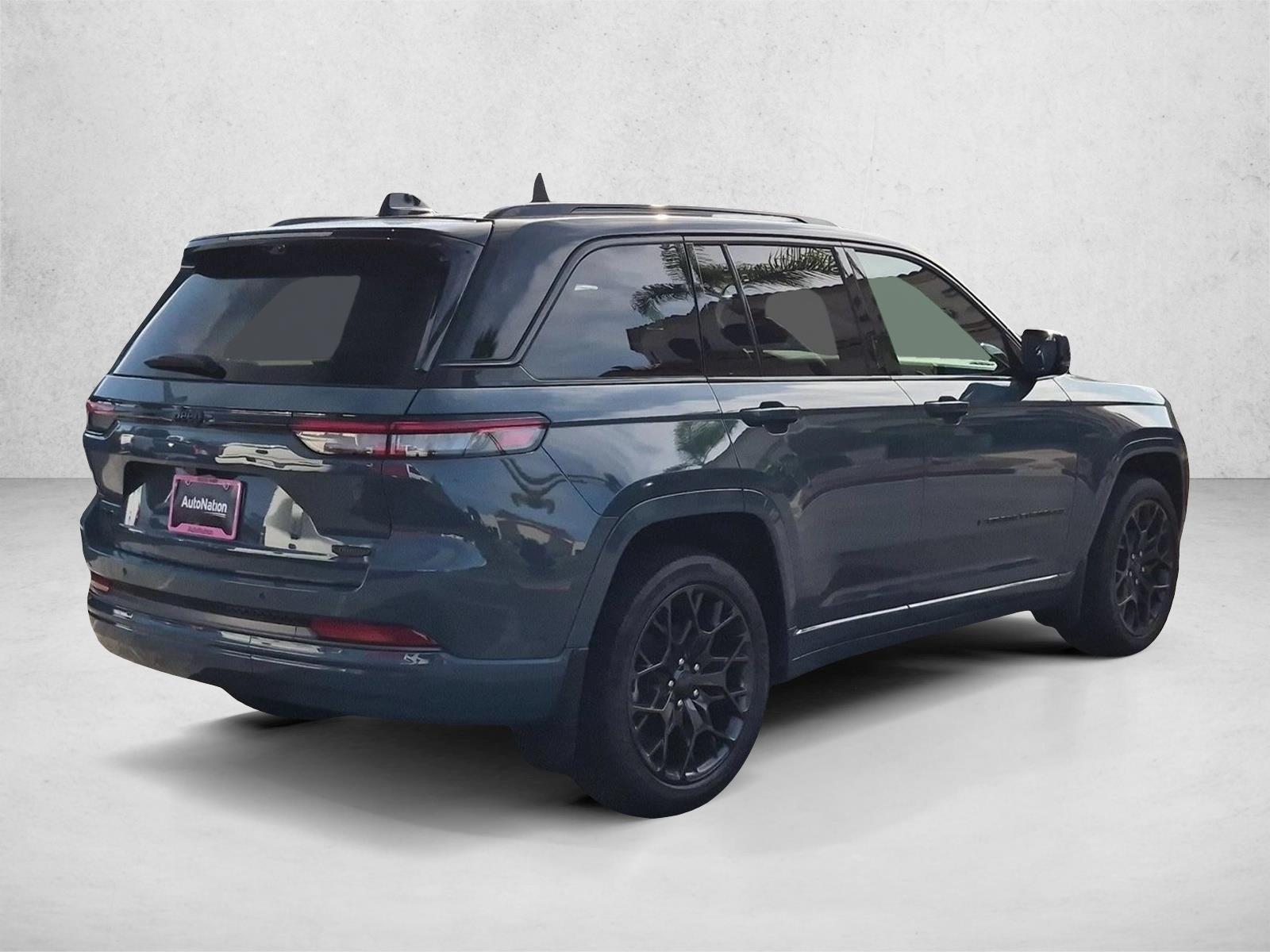 New 2026 Jeep Grand Cherokee Summit SUV