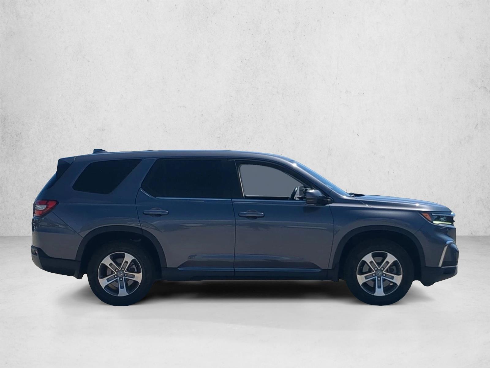 Used 2025 Honda Pilot EX-L Sport Utility
