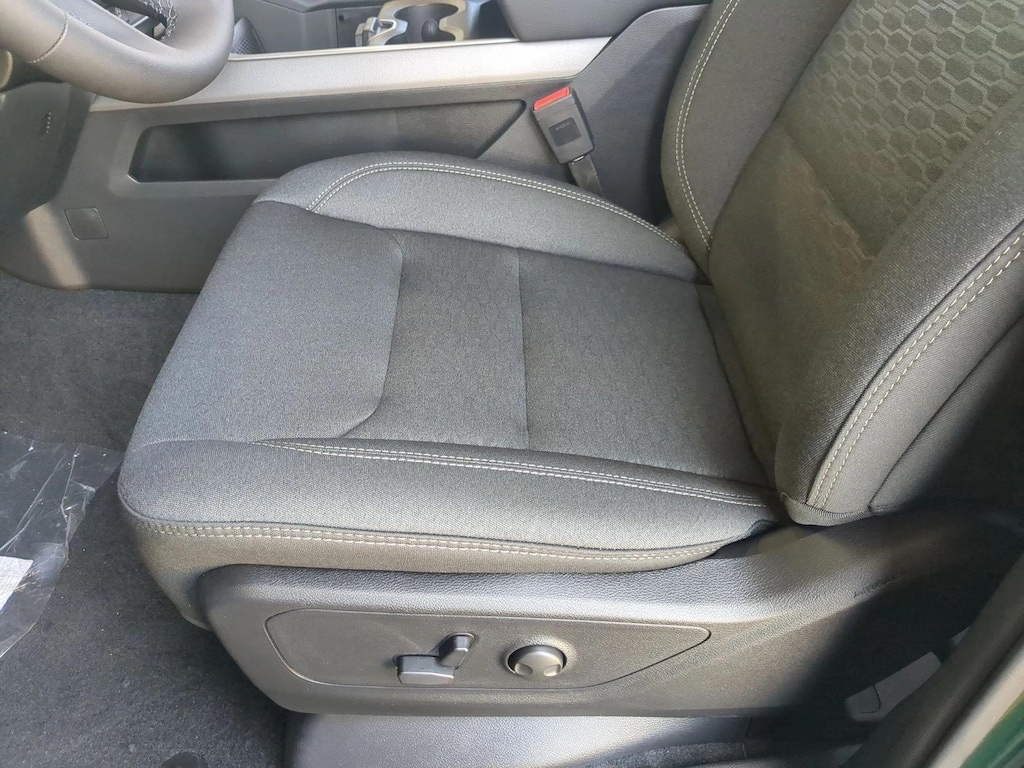 New 2027 Ram 1500 Big Horn Truck Crew Cab