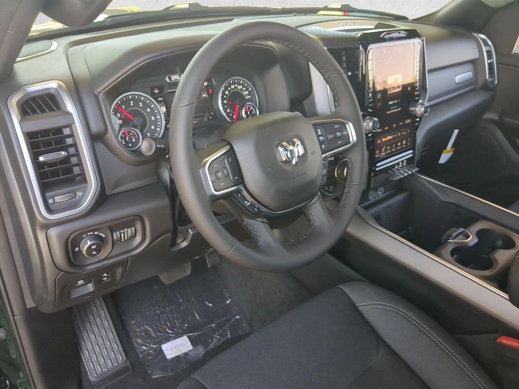 New 2027 Ram 1500 Big Horn Truck Crew Cab
