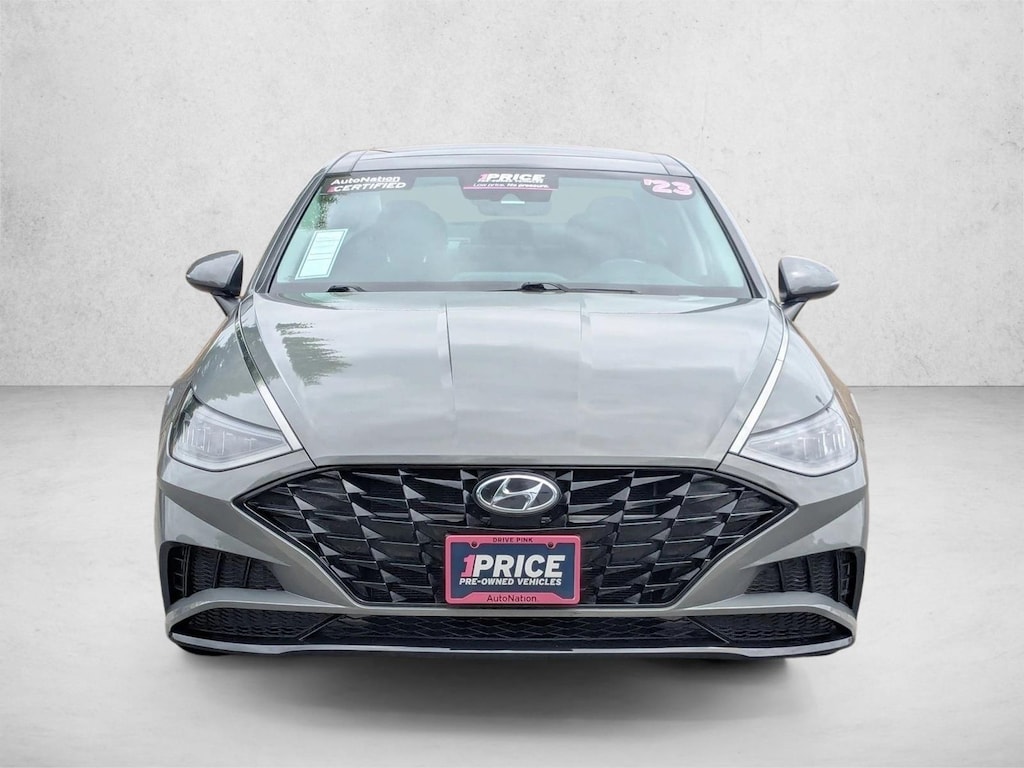 Used 2023 Hyundai Sonata SEL 4dr Car
