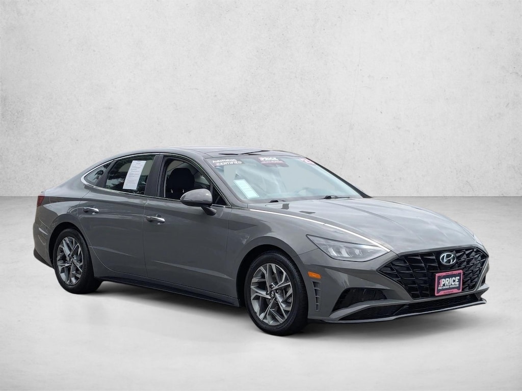 Used 2023 Hyundai Sonata SEL 4dr Car