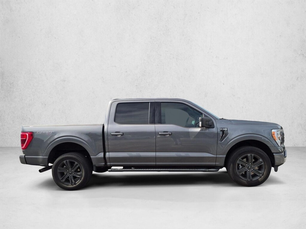 Used 2022 Ford F-150 XLT Truck SuperCrew Cab