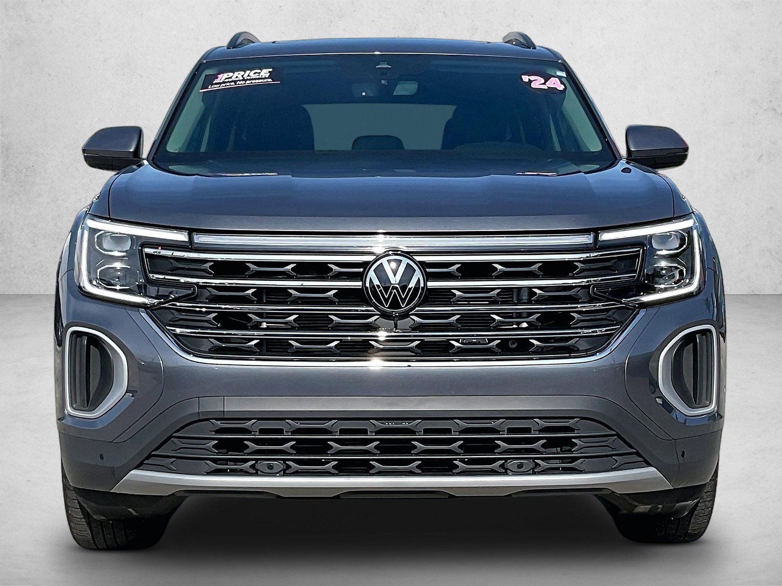 Used 2024 Volkswagen Atlas 2.0T SE w/Technology SUV