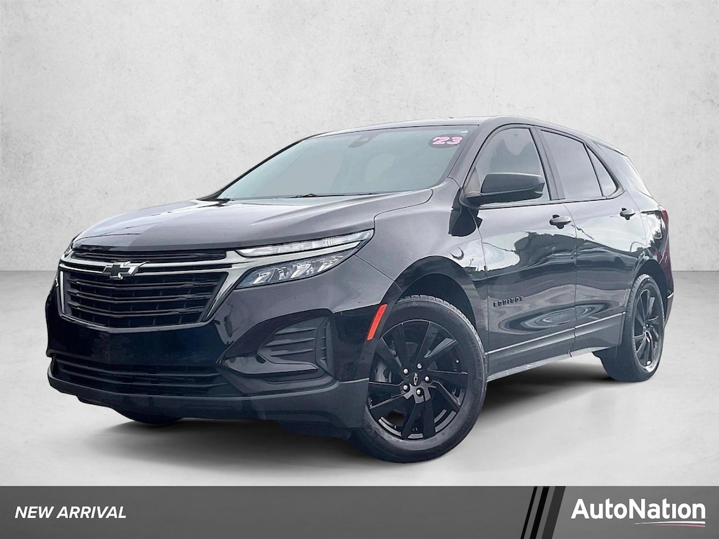 Used 2023 Chevrolet Equinox LS SUV