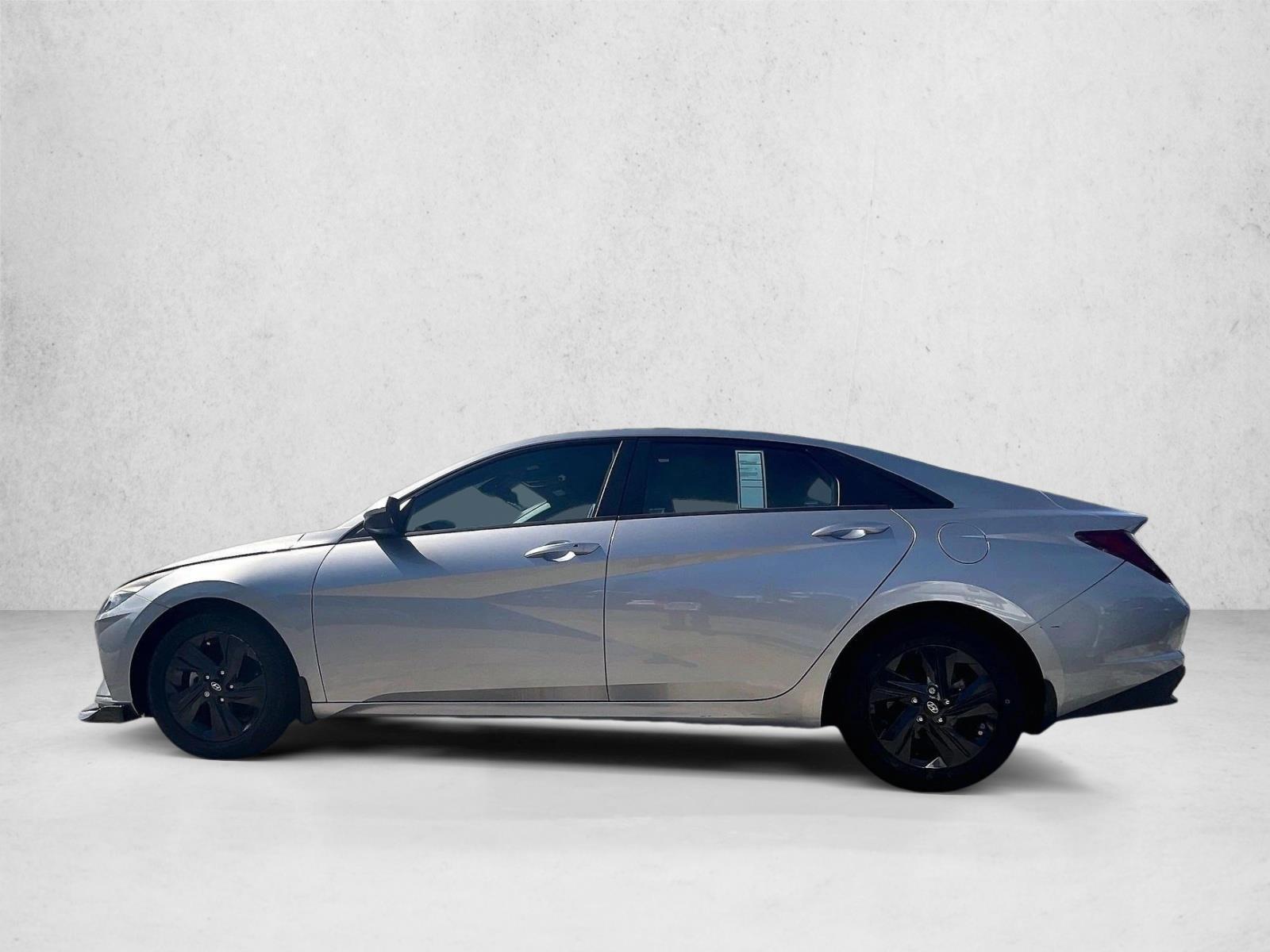 Used 2022 Hyundai Elantra SEL Sedan