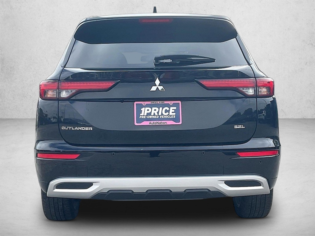 Used 2024 Mitsubishi Outlander SEL SUV