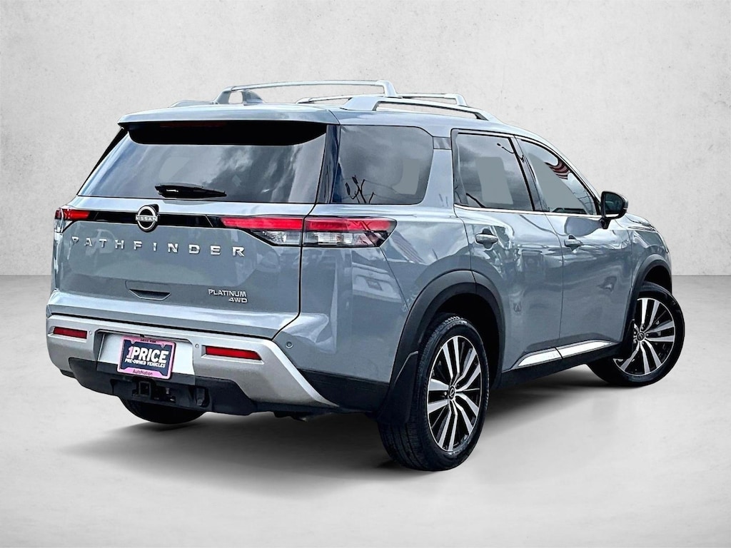 Used 2024 Nissan Pathfinder Platinum SUV