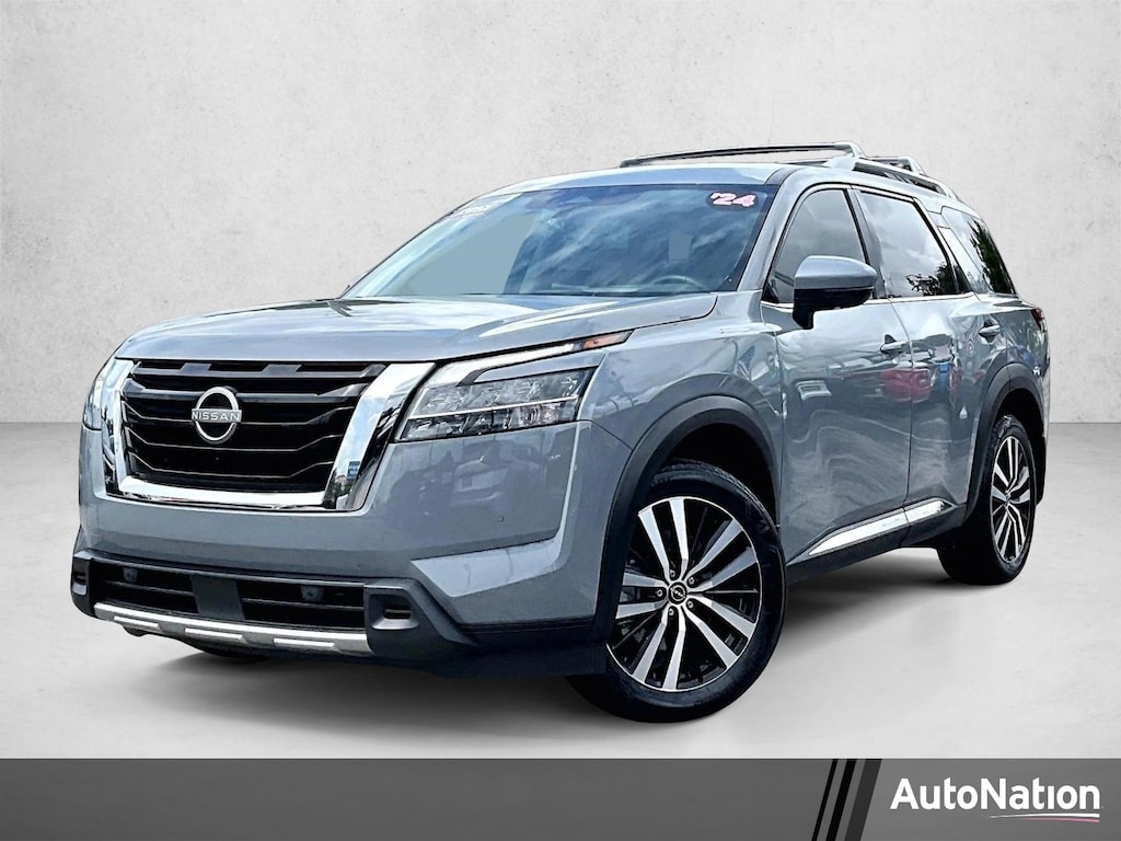 Used 2024 Nissan Pathfinder Platinum SUV