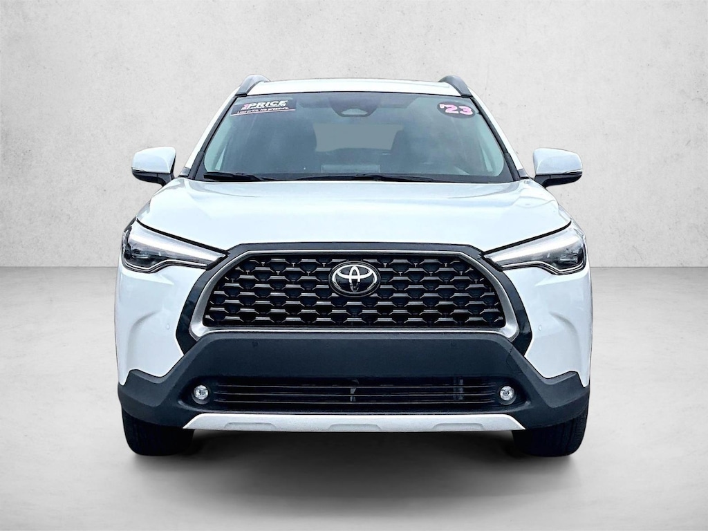 Used 2023 Toyota Corolla Cross XLE SUV