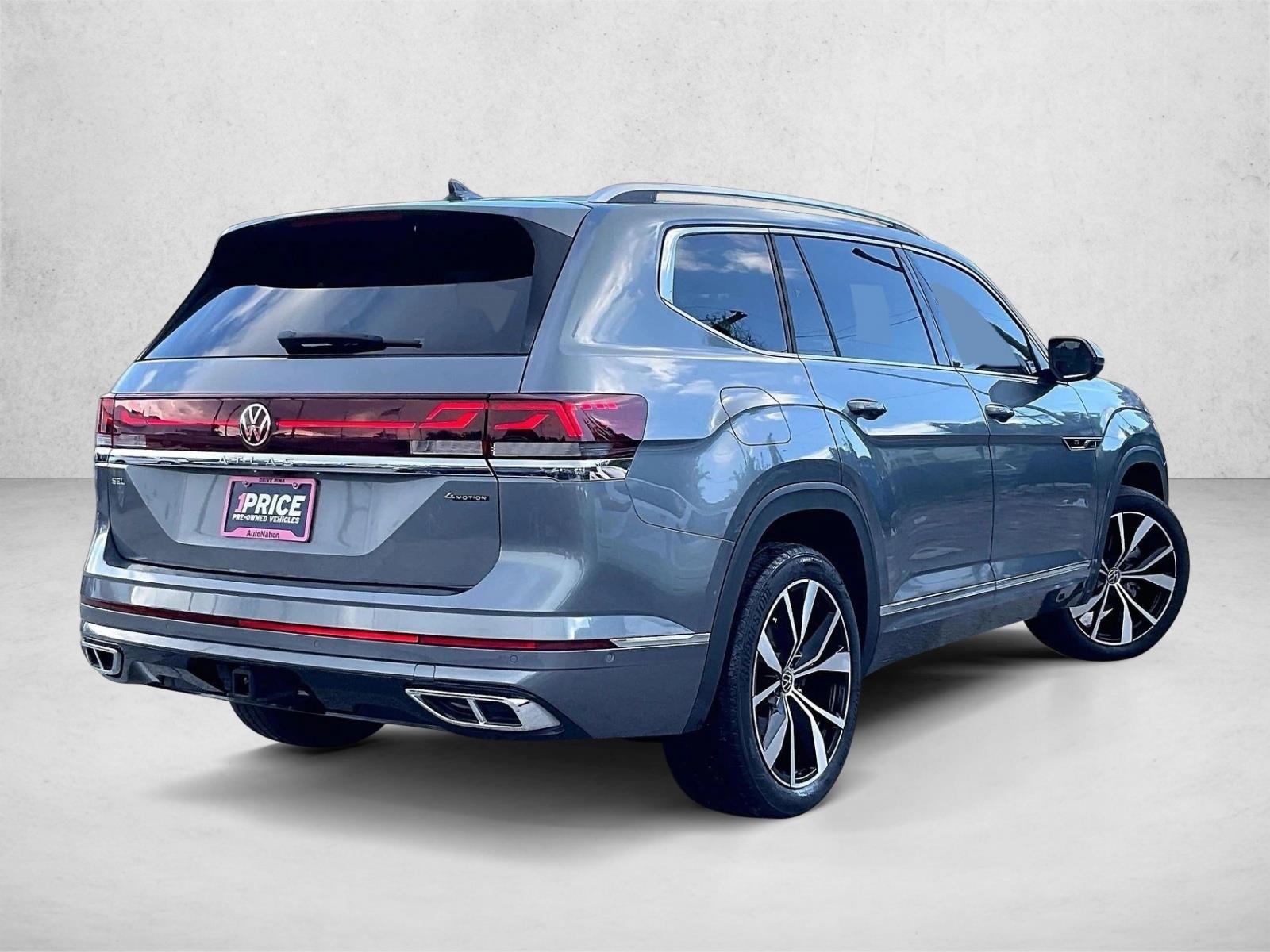 Used 2024 Volkswagen Atlas 2.0T SEL Premium R-Line SUV