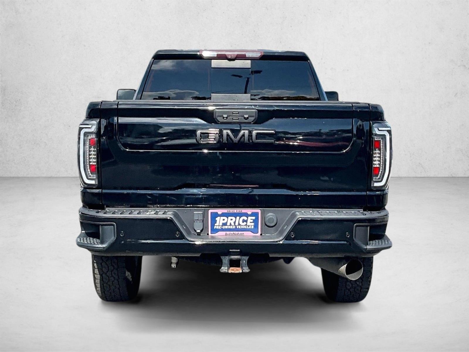Used 2020 GMC Sierra 2500HD Denali Truck Crew Cab