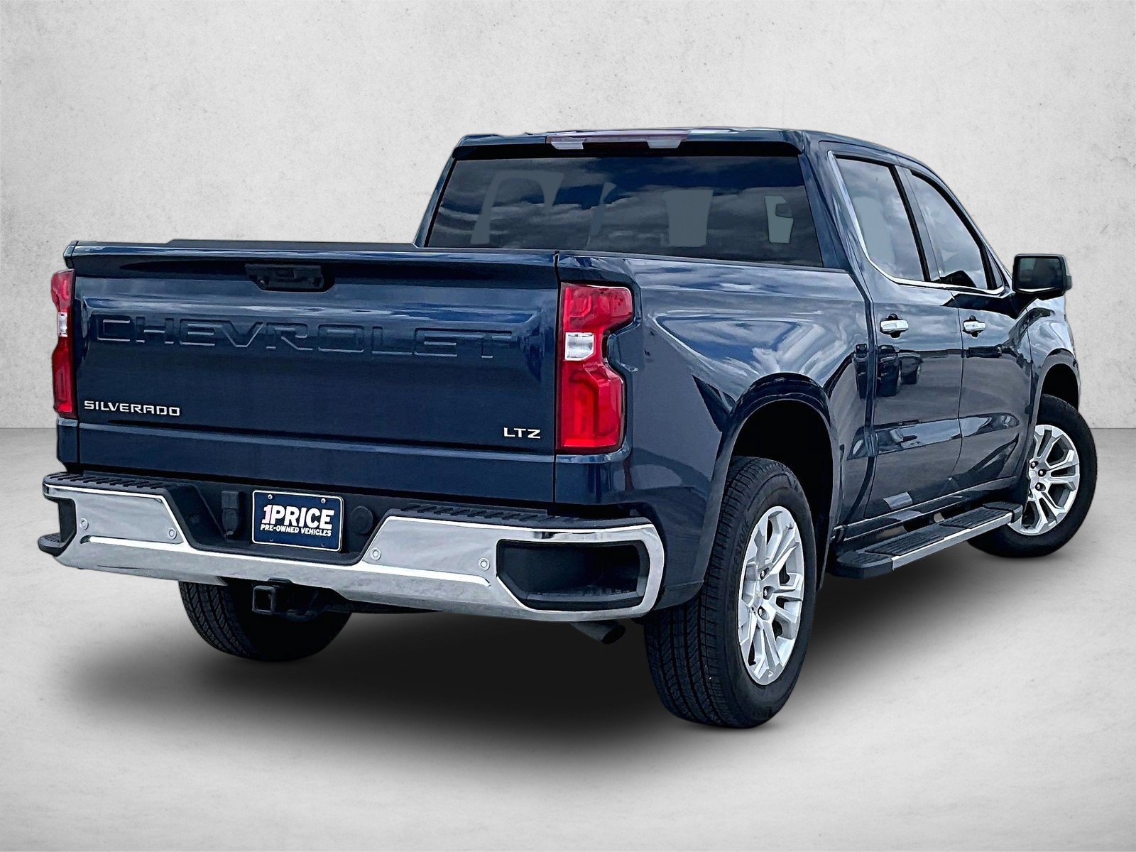 Used 2022 Chevrolet Silverado 1500 LTZ Truck Crew Cab