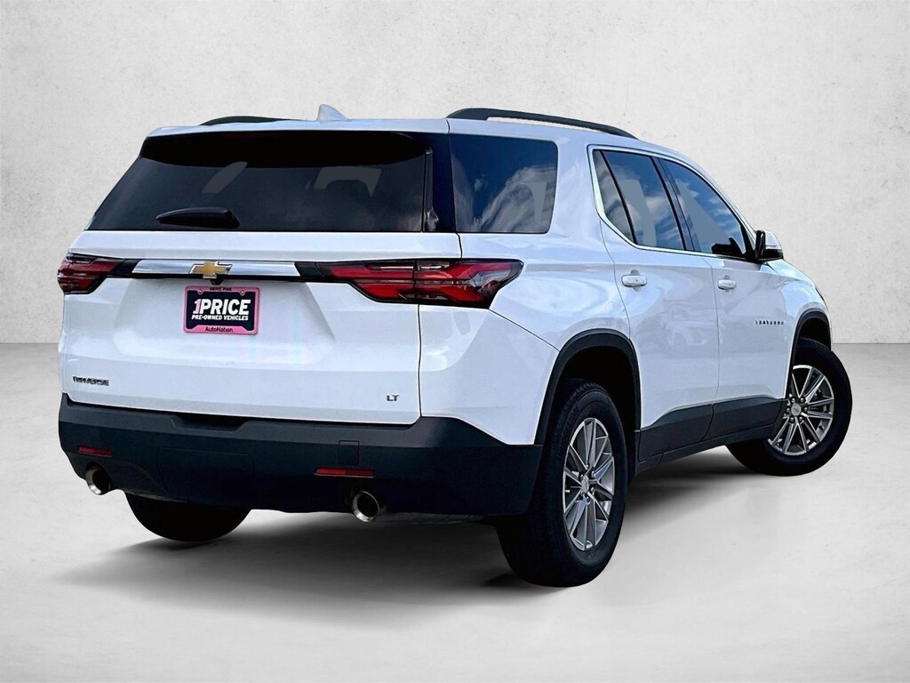 Used 2023 Chevrolet Traverse LT Leather SUV