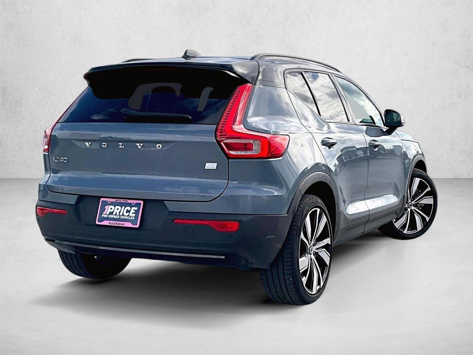 Used 2021 Volvo XC40 Sport Utility