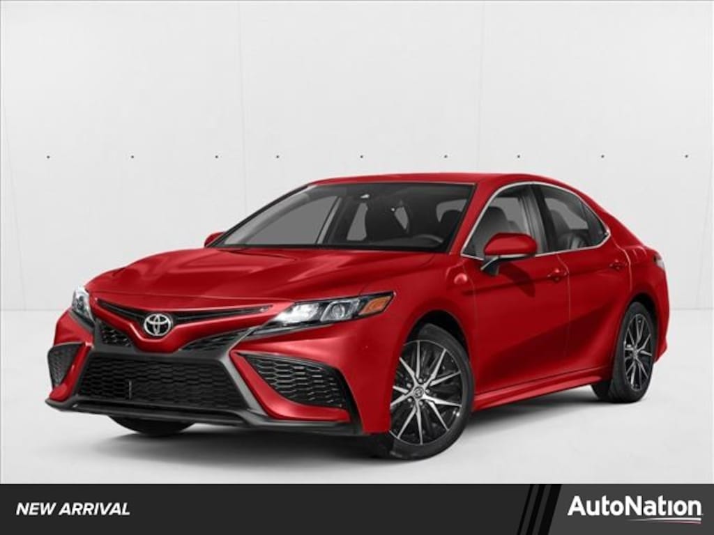 Used 2021 Toyota Camry SE Sedan