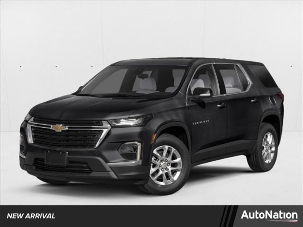 Used 2023 Chevrolet Traverse LS SUV
