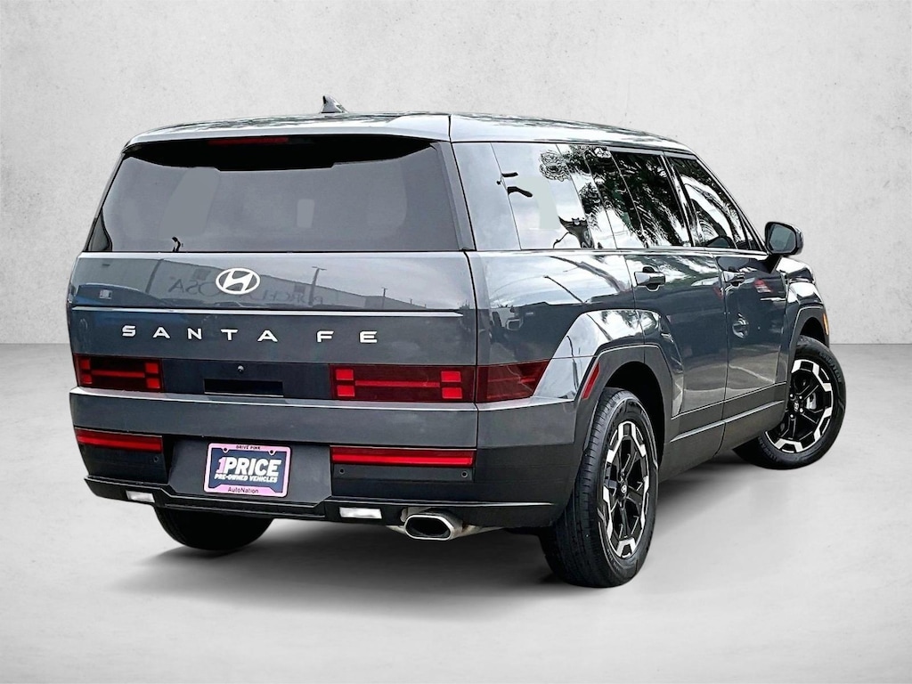 Used 2025 Hyundai Santa Fe SE SUV